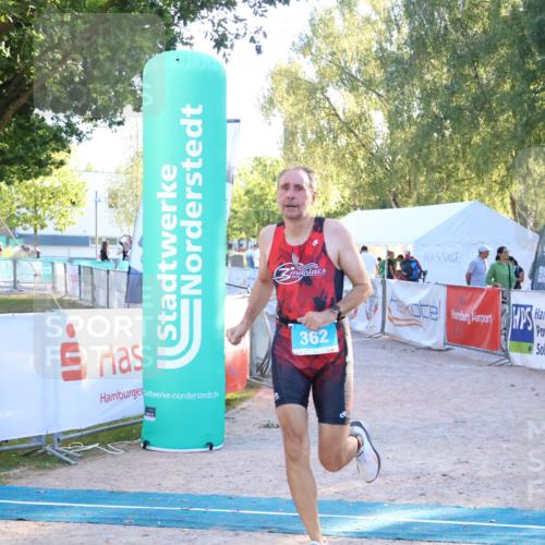 07.09.2025 - 19. Norderstedt Triathlon Zöllner http://msf.ph/oto/8777908 07.09.2025 17:17:08 Ziel 362 meine-sportfotos.de