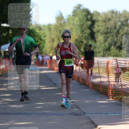 07.09.2025 - 19. Norderstedt Triathlon Michael Strokosch http://msf.ph/oto/8777910 07.09.2025 15:52:15 Laufen 440, 463, 1494 meine-sportfotos.de