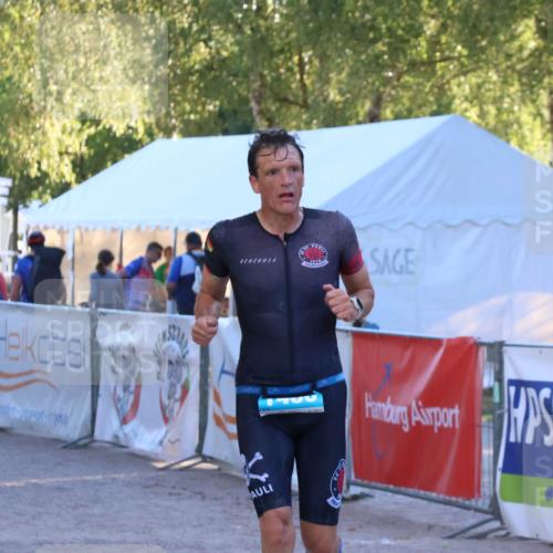 07.09.2025 - 19. Norderstedt Triathlon Zöllner http://msf.ph/oto/8777925 07.09.2025 17:18:55 Ziel 1460 meine-sportfotos.de