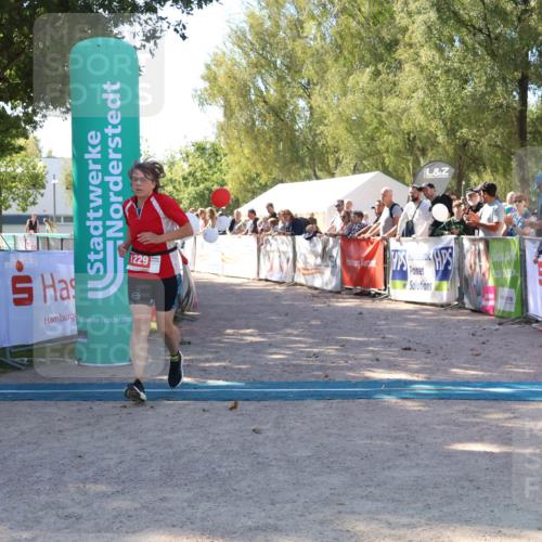07.09.2025 - 19. Norderstedt Triathlon Zöllner http://msf.ph/oto/8777928 07.09.2025 12:23:14 Ziel 1229 meine-sportfotos.de