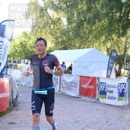 07.09.2025 - 19. Norderstedt Triathlon Zöllner http://msf.ph/oto/8777952 07.09.2025 17:18:56 Ziel 1460 meine-sportfotos.de