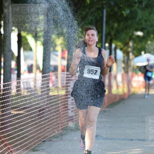 07.09.2025 - 19. Norderstedt Triathlon Michael Strokosch http://msf.ph/oto/8777973 07.09.2025 16:53:30 Laufen 386, 885, 952 meine-sportfotos.de