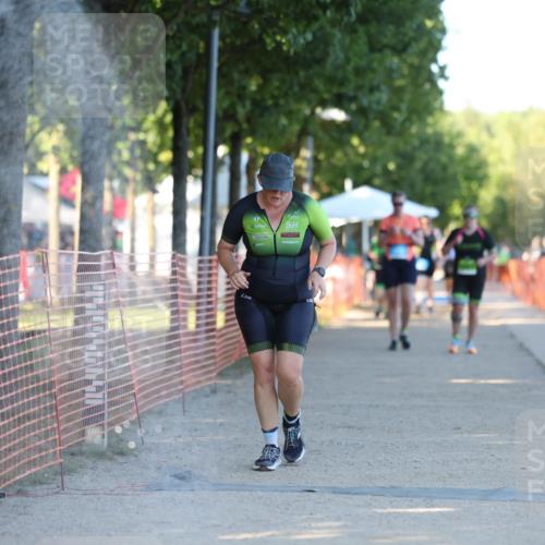 07.09.2025 - 19. Norderstedt Triathlon Michael Strokosch http://msf.ph/oto/8778014 07.09.2025 16:53:45 Laufen 454, 1083 meine-sportfotos.de