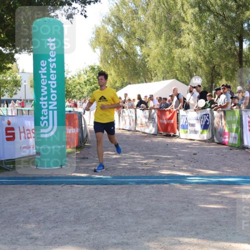 07.09.2025 - 19. Norderstedt Triathlon Zöllner http://msf.ph/oto/8778020 07.09.2025 12:23:50 Ziel 228 meine-sportfotos.de