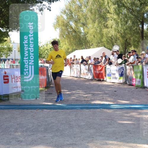 07.09.2025 - 19. Norderstedt Triathlon Zöllner http://msf.ph/oto/8778023 07.09.2025 12:23:51 Ziel 228 meine-sportfotos.de