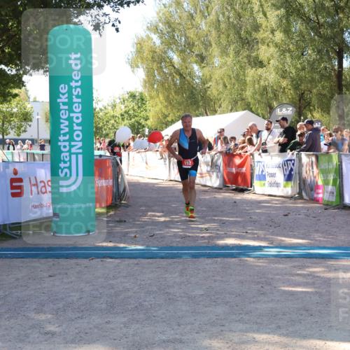 07.09.2025 - 19. Norderstedt Triathlon Zöllner http://msf.ph/oto/8778034 07.09.2025 12:24:19 Ziel 138, 152 meine-sportfotos.de