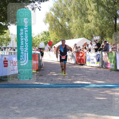 07.09.2025 - 19. Norderstedt Triathlon Zöllner http://msf.ph/oto/8778036 07.09.2025 12:24:20 Ziel 138, 152 meine-sportfotos.de