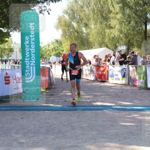 07.09.2025 - 19. Norderstedt Triathlon Zöllner http://msf.ph/oto/8778051 07.09.2025 12:24:21 Ziel 138, 152 meine-sportfotos.de