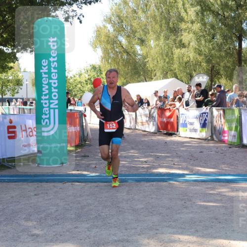 07.09.2025 - 19. Norderstedt Triathlon Zöllner http://msf.ph/oto/8778057 07.09.2025 12:24:21 Ziel 138, 152 meine-sportfotos.de