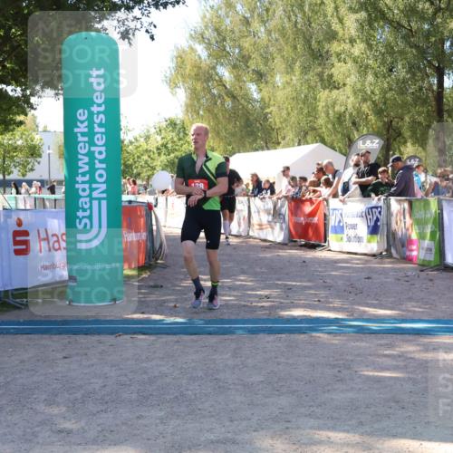 07.09.2025 - 19. Norderstedt Triathlon Zöllner http://msf.ph/oto/8778081 07.09.2025 12:24:23 Ziel 138, 152, 281 meine-sportfotos.de