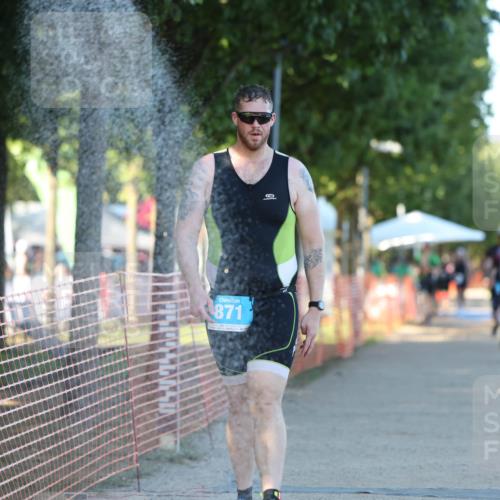 07.09.2025 - 19. Norderstedt Triathlon Michael Strokosch http://msf.ph/oto/8778164 07.09.2025 16:54:16 Laufen 871, 873, 1409 meine-sportfotos.de