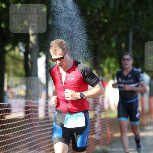 07.09.2025 - 19. Norderstedt Triathlon Michael Strokosch http://msf.ph/oto/8778170 07.09.2025 15:53:36 Laufen 1484 meine-sportfotos.de