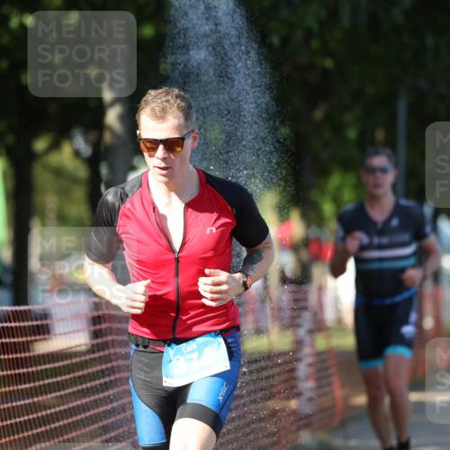 07.09.2025 - 19. Norderstedt Triathlon Michael Strokosch http://msf.ph/oto/8778174 07.09.2025 15:53:37 Laufen 1484 meine-sportfotos.de