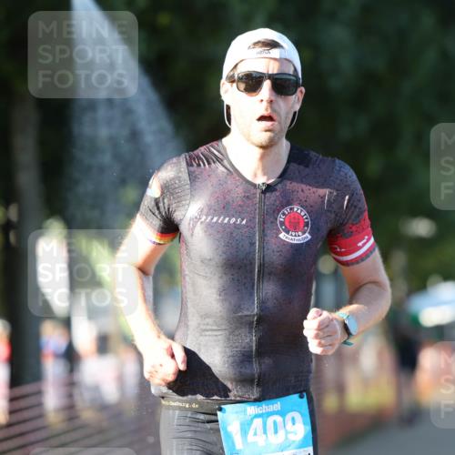 07.09.2025 - 19. Norderstedt Triathlon Michael Strokosch http://msf.ph/oto/8778217 07.09.2025 16:54:26 Laufen 873, 1409 meine-sportfotos.de