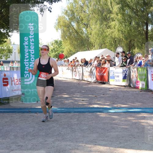 07.09.2025 - 19. Norderstedt Triathlon Zöllner http://msf.ph/oto/8778244 07.09.2025 12:27:37 Ziel 765 meine-sportfotos.de