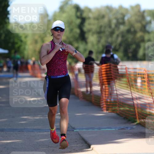 07.09.2025 - 19. Norderstedt Triathlon Michael Strokosch http://msf.ph/oto/8778255 07.09.2025 15:54:03 Laufen 464 meine-sportfotos.de