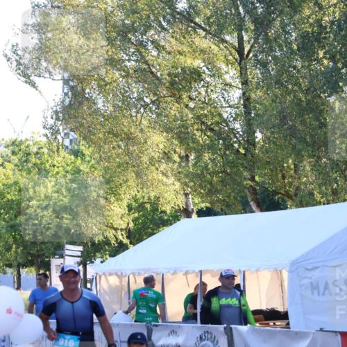 07.09.2025 - 19. Norderstedt Triathlon Zöllner http://msf.ph/oto/8778259 07.09.2025 17:20:39 Ziel 916 meine-sportfotos.de