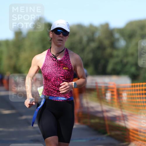 07.09.2025 - 19. Norderstedt Triathlon Michael Strokosch http://msf.ph/oto/8778263 07.09.2025 15:54:04 Laufen 464, 1488 meine-sportfotos.de