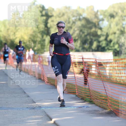 07.09.2025 - 19. Norderstedt Triathlon Michael Strokosch http://msf.ph/oto/8778289 07.09.2025 16:54:41 Laufen 870, 1405, 1557 meine-sportfotos.de