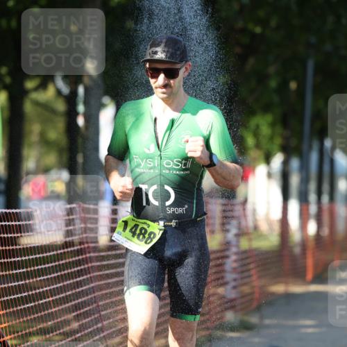 07.09.2025 - 19. Norderstedt Triathlon Michael Strokosch http://msf.ph/oto/8778296 07.09.2025 15:54:13 Laufen 1488 meine-sportfotos.de