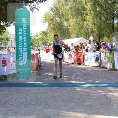 07.09.2025 - 19. Norderstedt Triathlon Zöllner http://msf.ph/oto/8778301 07.09.2025 12:28:15 Ziel 1332 meine-sportfotos.de