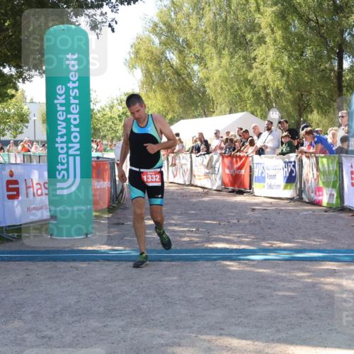 07.09.2025 - 19. Norderstedt Triathlon Zöllner http://msf.ph/oto/8778303 07.09.2025 12:28:16 Ziel 1332 meine-sportfotos.de