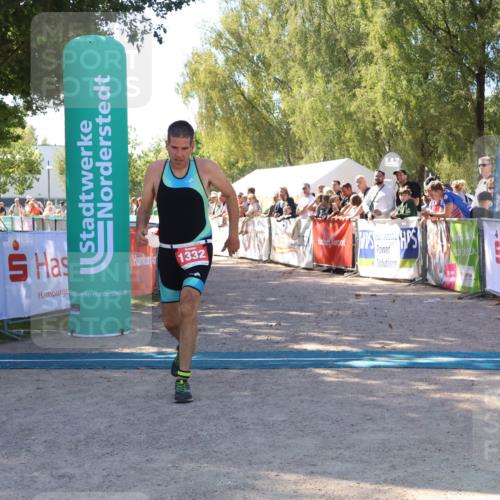 07.09.2025 - 19. Norderstedt Triathlon Zöllner http://msf.ph/oto/8778308 07.09.2025 12:28:16 Ziel 1332 meine-sportfotos.de