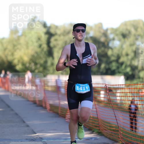 07.09.2025 - 19. Norderstedt Triathlon Michael Strokosch http://msf.ph/oto/8778328 07.09.2025 16:54:51 Laufen 870, 1411, 1443 meine-sportfotos.de