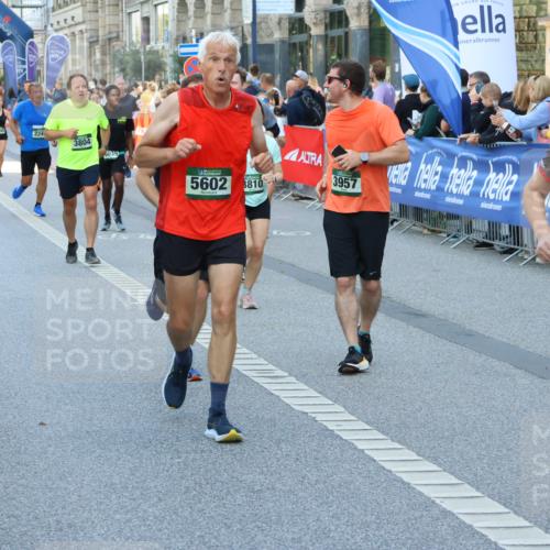 07.09.2025 - BARMER Alsterlauf Strokosch-Dieckow http://msf.ph/oto/8778360 07.09.2025 10:06:51 Ziel 2109, 2110, 2218, 2260, 2263, 2637, 2767, 2806, 2959, 3196, 3274, 3319, 3343, 3391, 3576, 3807, 3878, 3998, 4061, 4063, 4153, 4263, 4309, 4409, 4503, 4710, 4715, 4736, 4957, 5113, 5292, 5361, 5364, 5365, 6057, 6061, 6063, 6278, 8157, 8205, 8363 meine-sportfotos.de