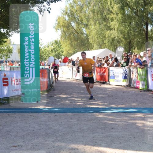 07.09.2025 - 19. Norderstedt Triathlon Zöllner http://msf.ph/oto/8778385 07.09.2025 12:29:26 Ziel 149, 155 meine-sportfotos.de
