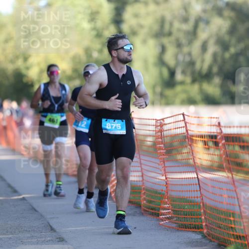 07.09.2025 - 19. Norderstedt Triathlon Michael Strokosch http://msf.ph/oto/8778389 07.09.2025 16:57:58 Laufen 461, 875, 912 meine-sportfotos.de