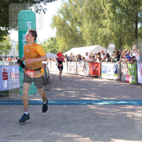 07.09.2025 - 19. Norderstedt Triathlon Zöllner http://msf.ph/oto/8778404 07.09.2025 12:29:27 Ziel 149, 155 meine-sportfotos.de