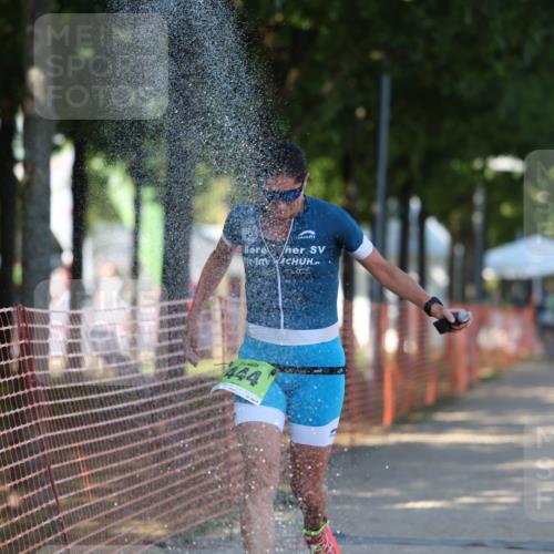 07.09.2025 - 19. Norderstedt Triathlon Michael Strokosch http://msf.ph/oto/8778424 07.09.2025 15:54:46 Laufen 444, 1414 meine-sportfotos.de