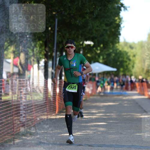 07.09.2025 - 19. Norderstedt Triathlon Michael Strokosch http://msf.ph/oto/8778465 07.09.2025 15:55:03 Laufen 387 meine-sportfotos.de