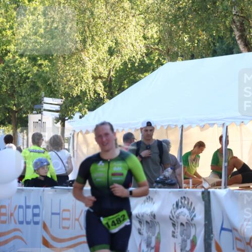 07.09.2025 - 19. Norderstedt Triathlon Zöllner http://msf.ph/oto/8778473 07.09.2025 17:22:18 Ziel 923, 1482 meine-sportfotos.de