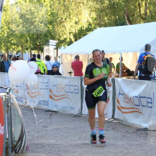 07.09.2025 - 19. Norderstedt Triathlon Zöllner http://msf.ph/oto/8778484 07.09.2025 17:22:19 Ziel 923, 1482 meine-sportfotos.de