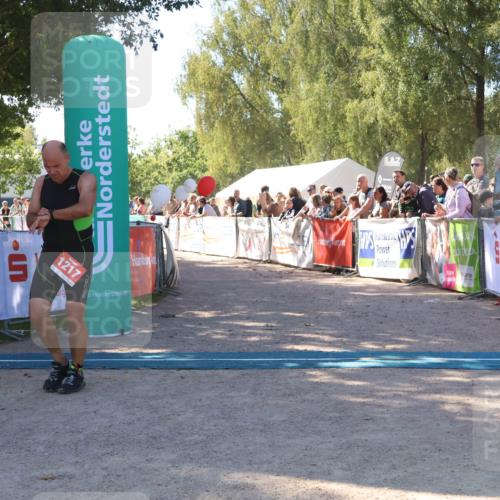 07.09.2025 - 19. Norderstedt Triathlon Zöllner http://msf.ph/oto/8778491 07.09.2025 12:29:51 Ziel 1217 meine-sportfotos.de
