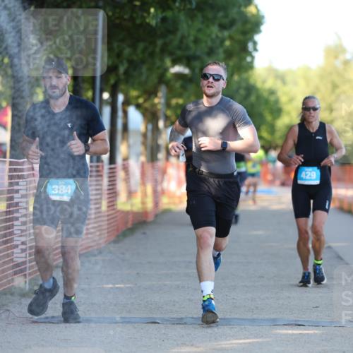 07.09.2025 - 19. Norderstedt Triathlon Michael Strokosch http://msf.ph/oto/8778511 07.09.2025 16:58:30 Laufen 384, 429, 1558, 1560 meine-sportfotos.de