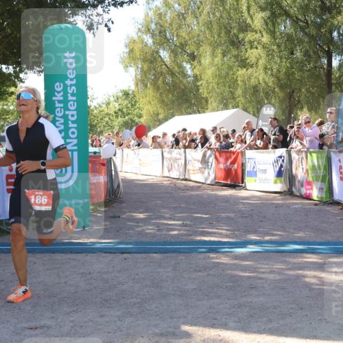 07.09.2025 - 19. Norderstedt Triathlon Zöllner http://msf.ph/oto/8778517 07.09.2025 12:30:01 Ziel 186 meine-sportfotos.de