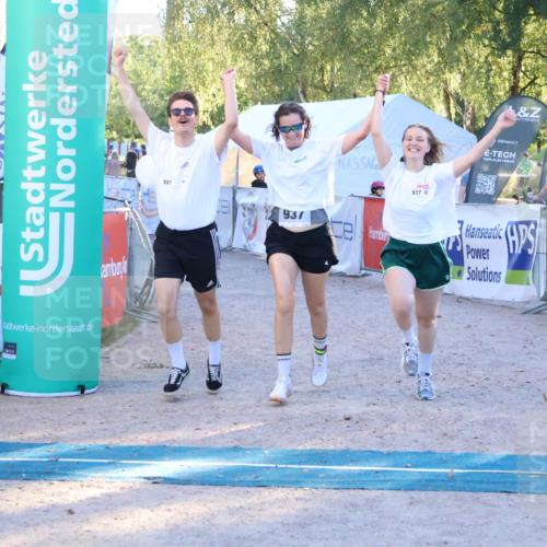 07.09.2025 - 19. Norderstedt Triathlon Zöllner http://msf.ph/oto/8778541 07.09.2025 17:22:34 Ziel 937 meine-sportfotos.de