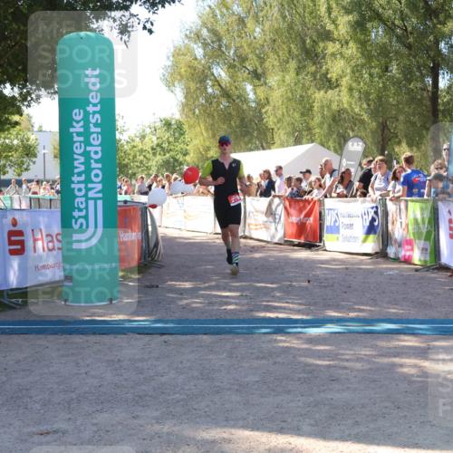 07.09.2025 - 19. Norderstedt Triathlon Zöllner http://msf.ph/oto/8778555 07.09.2025 12:30:29 Ziel 279 meine-sportfotos.de