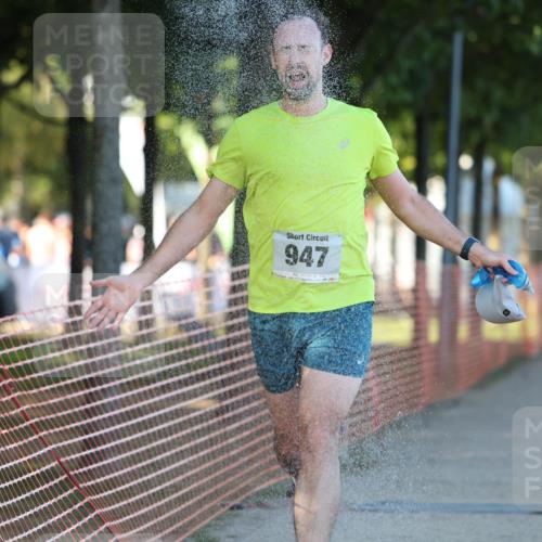 07.09.2025 - 19. Norderstedt Triathlon Michael Strokosch http://msf.ph/oto/8778567 07.09.2025 16:58:41 Laufen 947, 1558, 1560 meine-sportfotos.de
