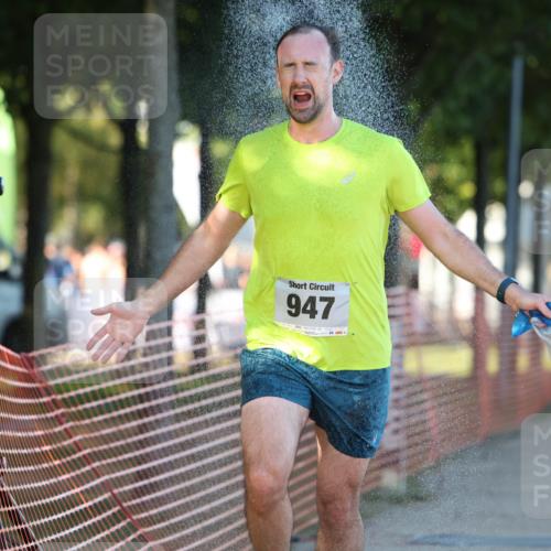 07.09.2025 - 19. Norderstedt Triathlon Michael Strokosch http://msf.ph/oto/8778571 07.09.2025 16:58:41 Laufen 947, 1558, 1560 meine-sportfotos.de