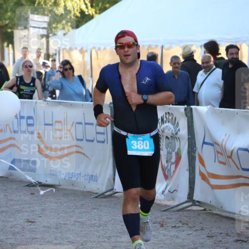 07.09.2025 - 19. Norderstedt Triathlon Zöllner http://msf.ph/oto/8778577 07.09.2025 17:23:48 Ziel 380 meine-sportfotos.de