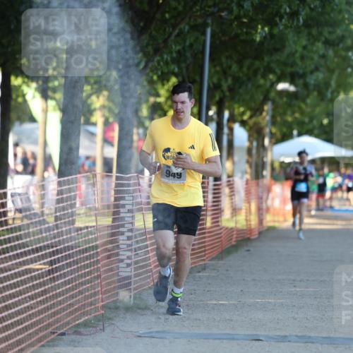 07.09.2025 - 19. Norderstedt Triathlon Michael Strokosch http://msf.ph/oto/8778579 07.09.2025 16:58:51 Laufen  meine-sportfotos.de