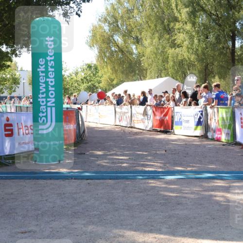 07.09.2025 - 19. Norderstedt Triathlon Zöllner http://msf.ph/oto/8778581 07.09.2025 12:30:31 Ziel 279 meine-sportfotos.de