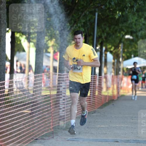 07.09.2025 - 19. Norderstedt Triathlon Michael Strokosch http://msf.ph/oto/8778586 07.09.2025 16:58:51 Laufen  meine-sportfotos.de