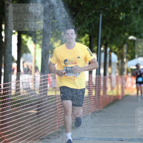 07.09.2025 - 19. Norderstedt Triathlon Michael Strokosch http://msf.ph/oto/8778601 07.09.2025 16:58:52 Laufen 945 meine-sportfotos.de