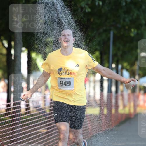 07.09.2025 - 19. Norderstedt Triathlon Michael Strokosch http://msf.ph/oto/8778616 07.09.2025 16:58:53 Laufen 926, 945 meine-sportfotos.de