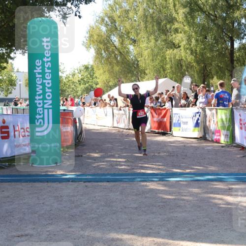07.09.2025 - 19. Norderstedt Triathlon Zöllner http://msf.ph/oto/8778627 07.09.2025 12:31:09 Ziel 822 meine-sportfotos.de